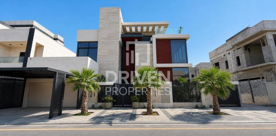 Villa in Nad Al Sheba 1, Nadd Al Sheba, Dubai 5 bedrooms, 464.79 sq.m. № 144979