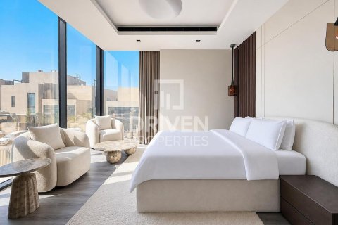 Villa in Nad Al Sheba 1, Nadd Al Sheba, Dubai 5 bedrooms, 464.79 sq.m. № 144979 - photo 13