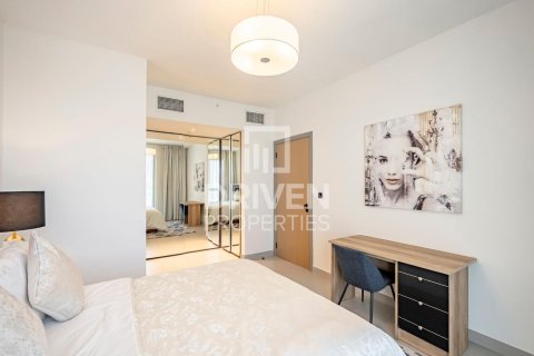 Apartment in Jumeirah Village Circle, Dubai 1 bedroom, 105.17 sq.m. № 145097 - photo 2