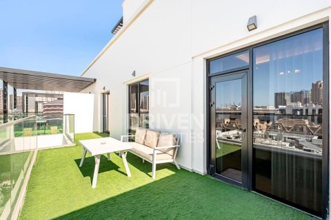 Apartment in Jumeirah Village Circle, Dubai 1 bedroom, 105.17 sq.m. № 145097 - photo 10