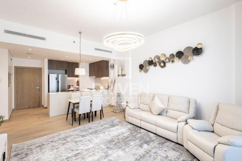 Appartement à La Mer, Jumeirah, Dubai, 2 chambres, 112.04 m², № 145199 - photo 2