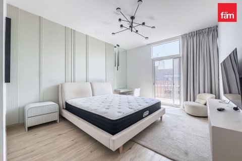 Apartment in Dubai 3 bedrooms, 191.7 sq.m. № 143750 - photo 6