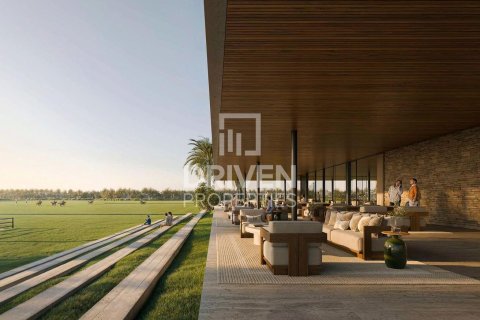 Villa en Dubai Investment Park, Dubai, 4 dormitorios, 489.41 m², № 144452 - foto 6