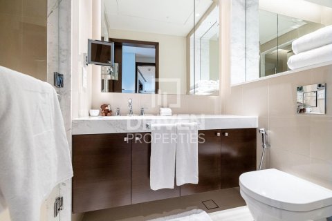 Apartment in The Address Residence Fountain Views, Downtown Dubai (Downtown Burj Dubai), Dubai 3 bedrooms, 205.87 sq.m. № 145424 - photo 20