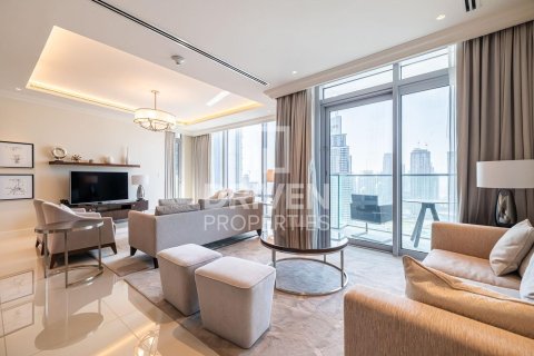 Apartment in The Address Residence Fountain Views, Downtown Dubai (Downtown Burj Dubai), Dubai 3 bedrooms, 205.87 sq.m. № 145424