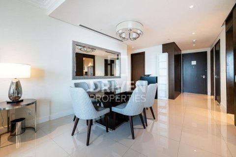 Apartment in The Address Residence Fountain Views, Downtown Dubai (Downtown Burj Dubai), Dubai 3 bedrooms, 205.87 sq.m. № 145424 - photo 16