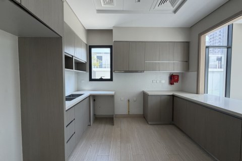 Adosado en Dubai, 4 dormitorios, 336 m², № 143606 - foto 11