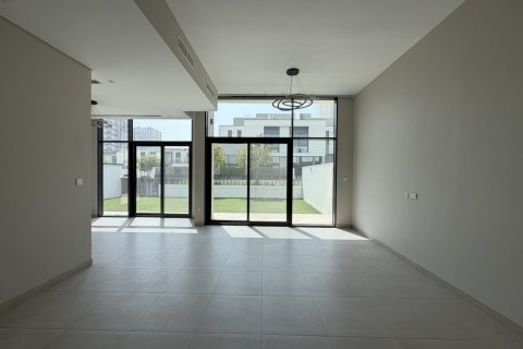 Adosado en Dubai, 4 dormitorios, 336 m², № 143606 - foto 5