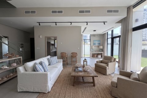 Adosado en Dubai, 4 dormitorios, 336 m², № 143606 - foto 12