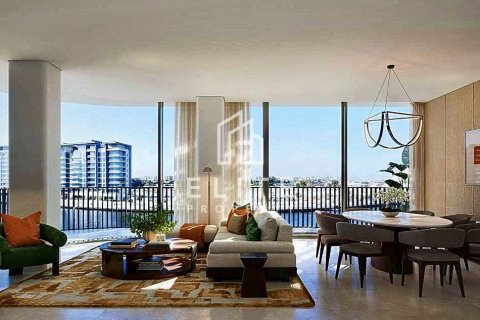 Apartment in Al Wasl, Dubai 3 bedrooms, 209 sq.m. № 145873 - photo 3