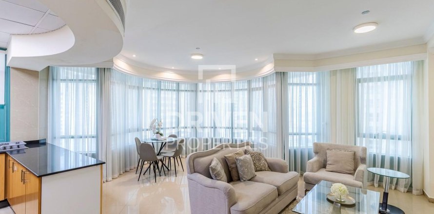 Appartement à Marina Crown, Dubai Marina, Dubai, 2 chambres, 125.14 m², № 144280