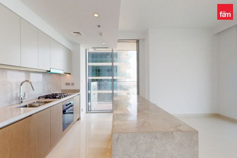 Apartment in Dubai Harbour, Dubai 2 bedrooms, 137.2 sq.m. № 144012 - photo 2