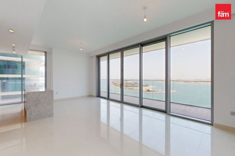 Apartment in Dubai Harbour, Dubai 2 bedrooms, 137.2 sq.m. № 144012 - photo 13