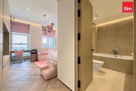 Apartment in Dubai Marina, Dubai 3 bedrooms, 223.9 sq.m. № 143926 - photo 6