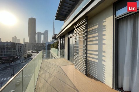 Appartement à City Walk, Dubai, 2 chambres, 161.7 m², № 143460
