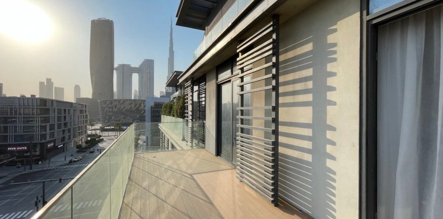 Appartement à City Walk, Dubai, 2 chambres, 161.7 m², № 143460