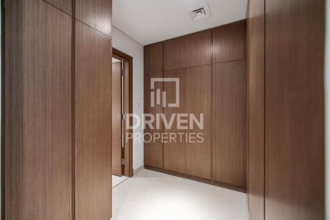 Снять в аренду пентхаус в Аль-Васле, Дубай: 3 спальни, 289.86м², № 145227 - фото 20