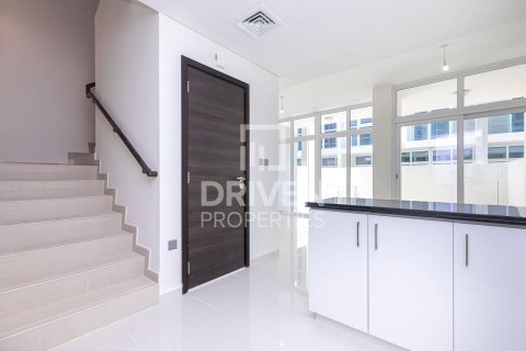 Maison de ville à Dubai, 3 chambres, 112.23 m², № 144952 - photo 7