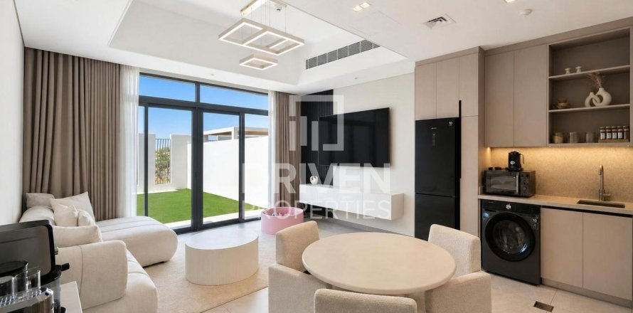Maison de ville à Mohammed Bin Rashid City, Dubai, 2 chambres, 130.99 m², № 144352