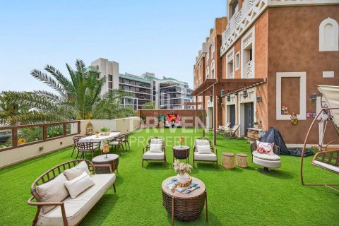 Apartment in The Crescent, Palm Jumeirah, Dubai 3 bedrooms, 397.9 sq.m. № 144906 - photo 18