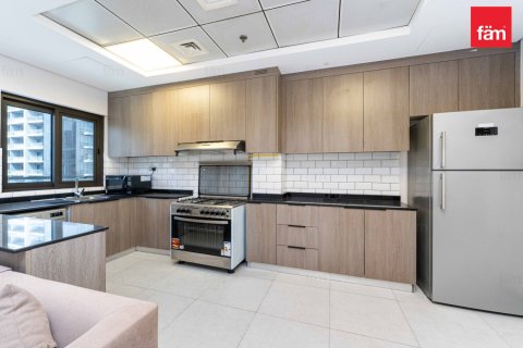 Appartement à Dubai, 2 chambres, 137.5 m², № 143447 - photo 4