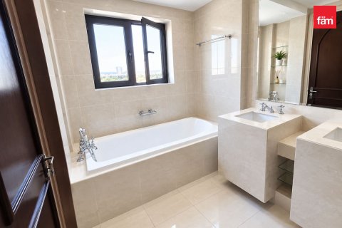 Apartment in Old Town, Dubai 1 bedroom, 103.6 sq.m. № 143434 - photo 11