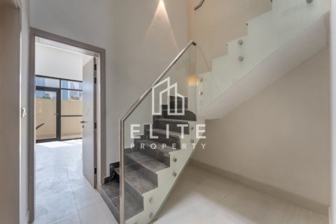 Adosado en Al Badaa, Dubai, 4 dormitorios, 669 m², № 145886 - foto 20