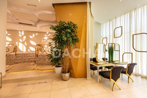 Apartment in Damac Heights, Dubai Marina, Dubai 3 bedrooms, 181 sq.m. № 143470 - photo 2
