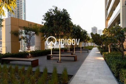 Appartement à Burj Royale, Downtown Dubai (Downtown Burj Dubai), Dubai, 2 chambres, 92.07 m², № 144048 - photo 2