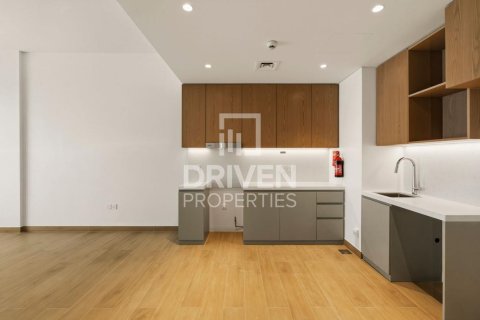 Снять в аренду квартиру в La Mer, Джумейра, Дубай: 1 спальня, 74.32м², № 145399 - фото 9
