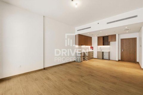 Снять в аренду квартиру в La Mer, Джумейра, Дубай: 1 спальня, 74.32м², № 145399 - фото 3
