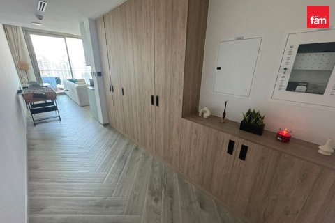 Appartement à Business Bay, Dubai, 1 chambre, 64.8 m², № 143455 - photo 8