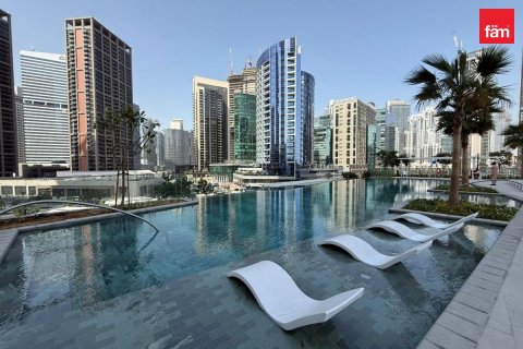 Appartement à Business Bay, Dubai, 1 chambre, 64.8 m², № 143455 - photo 11