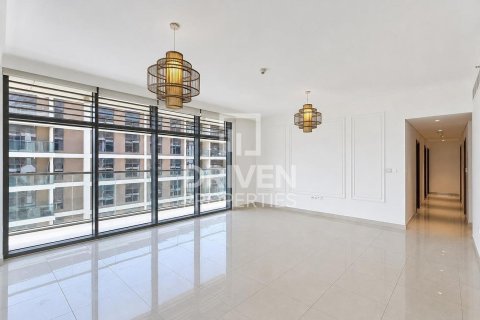 Apartment in Dubai 3 bedrooms, 180.7 sq.m. № 145580 - photo 2