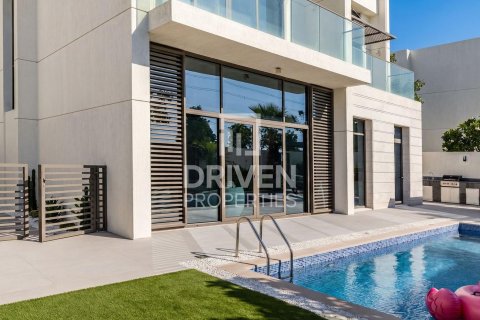 Villa en District One, Mohammed Bin Rashid City, Dubai, 4 dormitorios, 569.96 m², № 144366 - foto 28