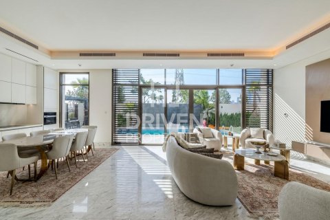 Villa en District One, Mohammed Bin Rashid City, Dubai, 4 dormitorios, 569.96 m², № 144366 - foto 4