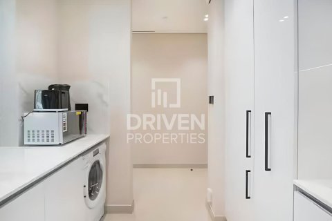 Снять в аренду квартиру в District 15, Джумейра Вилладж Серкл, Дубай: 2 спальни, 159.79м², № 145414 - фото 16