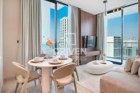 Квартира в District 15, Джумейра Вилладж Серкл, Дубай, 2 спальни, 159.79м², № 145414