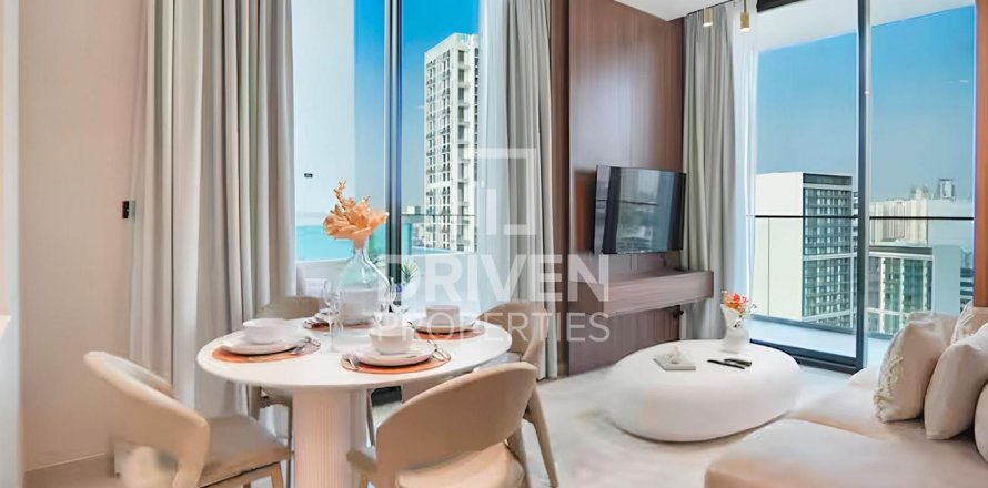 Квартира в District 15, Джумейра Вилладж Серкл, Дубай, 2 спальни, 159.79м², № 145414