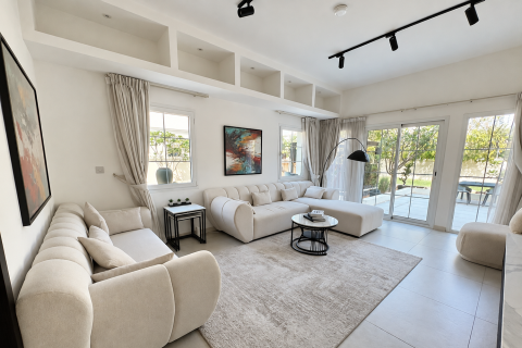Villa à Jumeirah Village Triangle, Dubai, 3 chambres, 250 m², № 145765 - photo 2