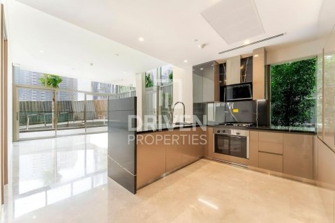 Apartment in Business Bay, Dubai 3 bedrooms, 216.19 sq.m. № 145463 - photo 9