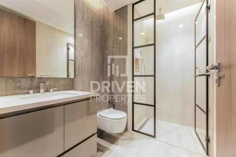 Apartment in Business Bay, Dubai 3 bedrooms, 216.19 sq.m. № 145463 - photo 12