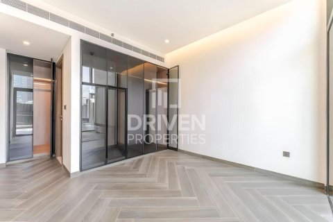 Apartment in Business Bay, Dubai 3 bedrooms, 216.19 sq.m. № 145463 - photo 2