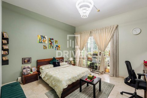 Appartement à KG Tower, Dubai Marina, Dubai, 3 chambres, 251.12 m², № 144758 - photo 11