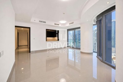 Apartment in Downtown Dubai (Downtown Burj Dubai), Dubai 2 bedrooms, 159.51 sq.m. № 144124 - photo 2
