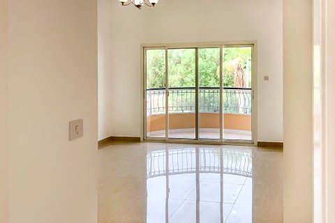 Villa in Al Safa, Dubai 4 bedrooms, 5870.36 sq.m. № 145776 - photo 25