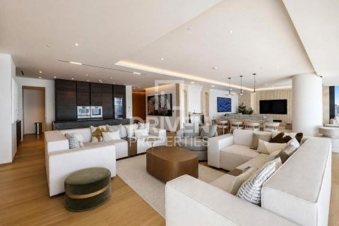 Apartment in One at Palm Jumeirah, Palm Jumeirah, Dubai 4 bedrooms, 538 sq.m. № 144175 - photo 2