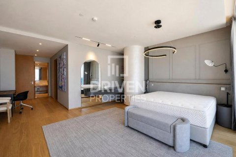 Apartment in One at Palm Jumeirah, Palm Jumeirah, Dubai 4 bedrooms, 538 sq.m. № 144175 - photo 20