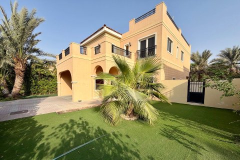 فيلا في فيلات, دبي 5 غرف نوم , 342.67 م² رقم 145779