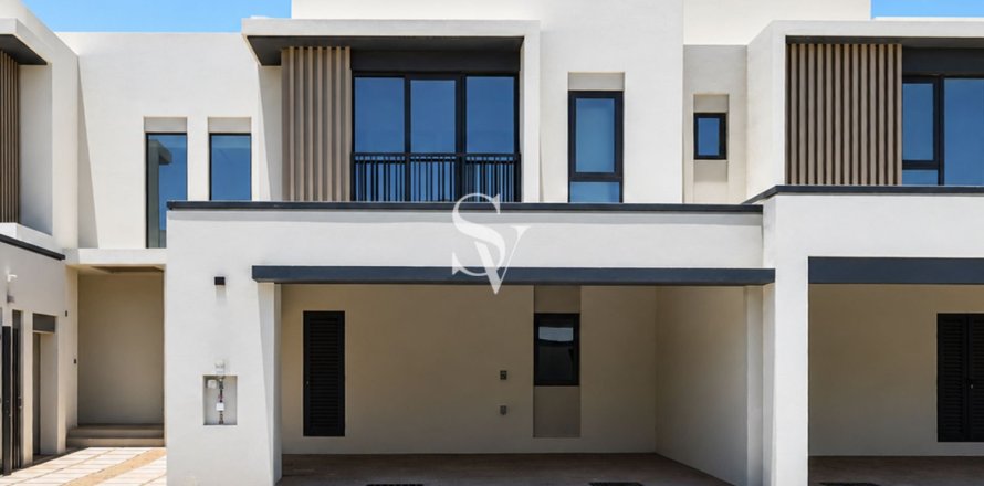 Таунхаус в Джабаль-Али, Дубай, 3 спальни, 242м², № 112275